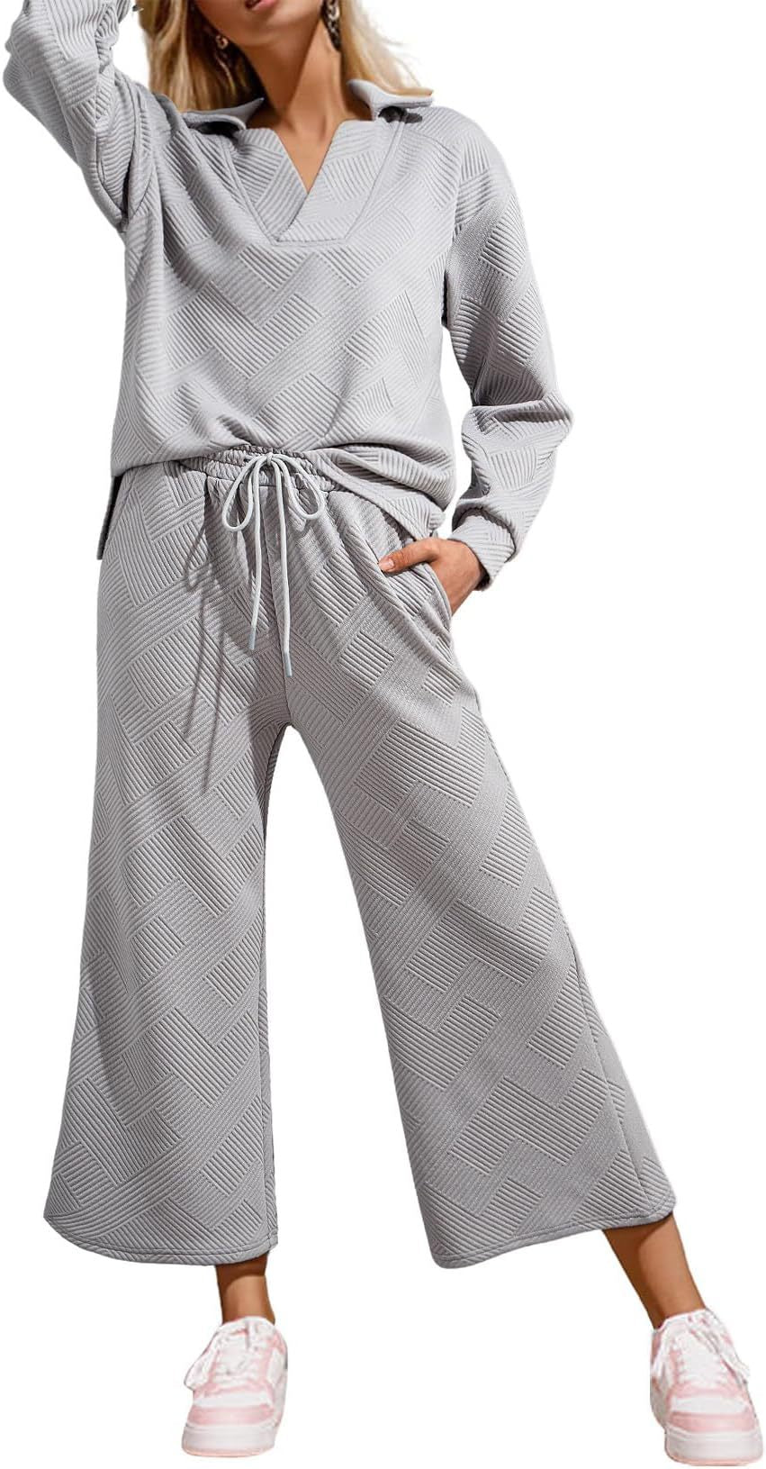 Textured casual and comfortable suit